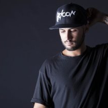 Adrian Moya