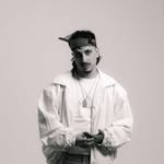 Profile of Adrián Mills