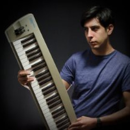 Alejandro Paz