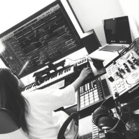 ALISA BEAT QUEEN