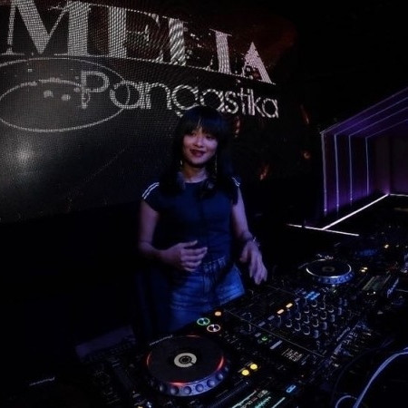 AMELIYA PANGASTIKA