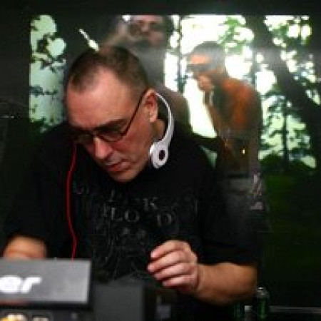 Andy Clarke