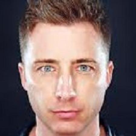 Andy Warburton