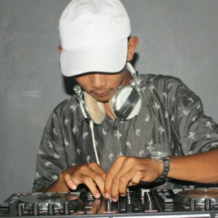 BomberDJ