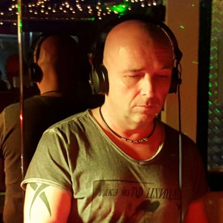 DJ & Producer Brad