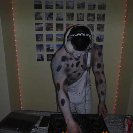 Dj booly
