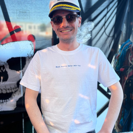 Captain' Ahoy