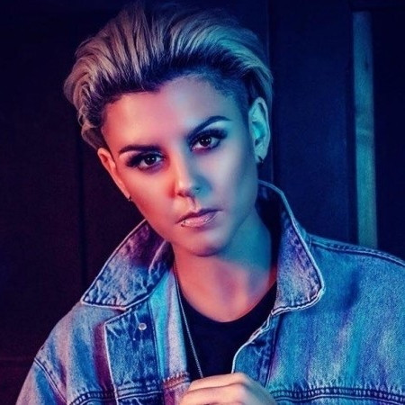 CHRISTINA NOVELLI