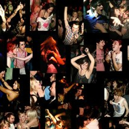 Clique DJs