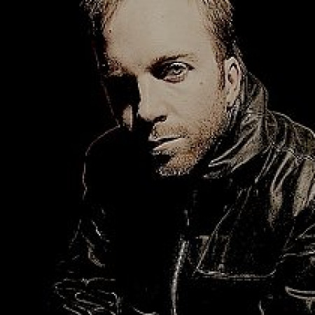 Damian Gee