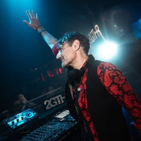 Danny Howells