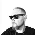 Profile of D Λ V Ξ   O W Ξ N