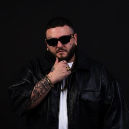 DJ THOMM