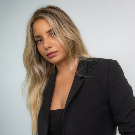 Defne Aksoy