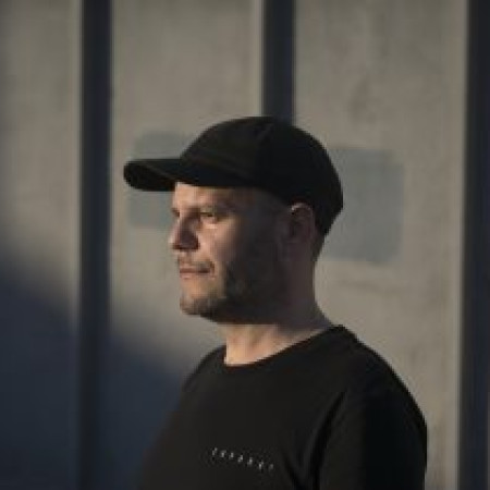 Dexter Lux