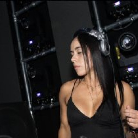 Diana Salazar