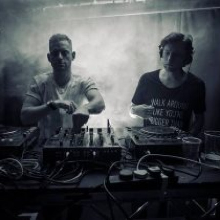 Dill & Curror