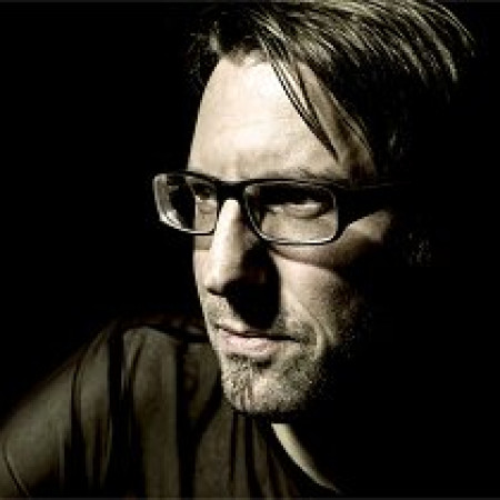 Dirk Schoenhoefer