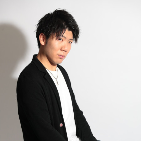 DJ Akk!