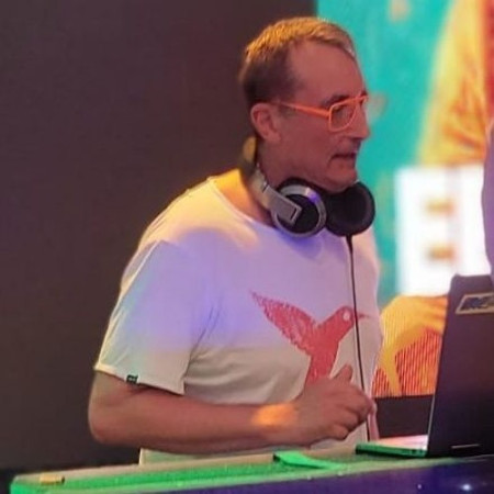 DJ ALEXO