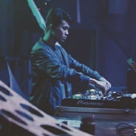 DJ APEXX