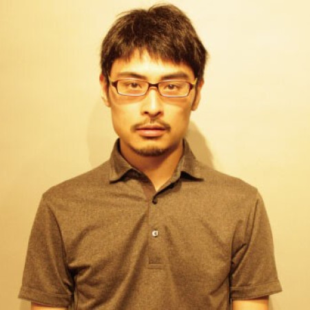 右左見 拓人