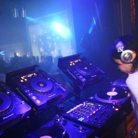 DJ Dora