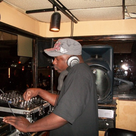 dj emanuel pippin