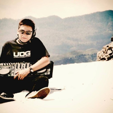 DJ FirdauZ putra 7