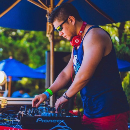 Dj hirohiro