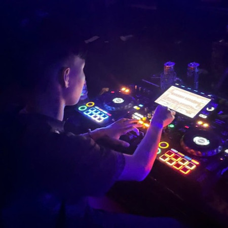 DJ HY HY (ACC PHỤ)