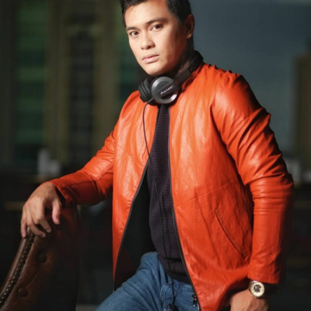 Dj Jon Valencia