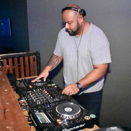 DJ KID COCO