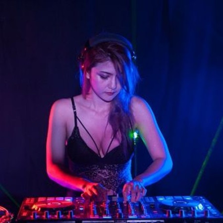DJ LISA TRG