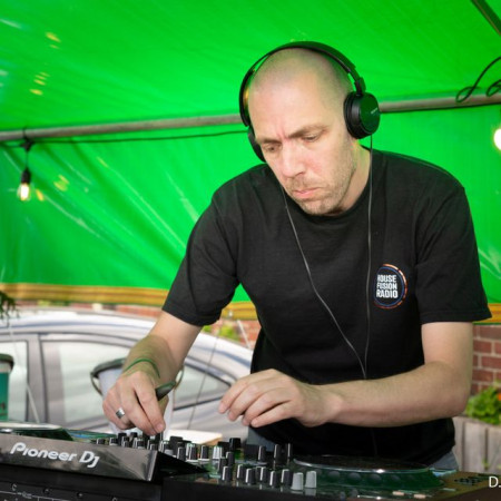 DJ MIXTURE
