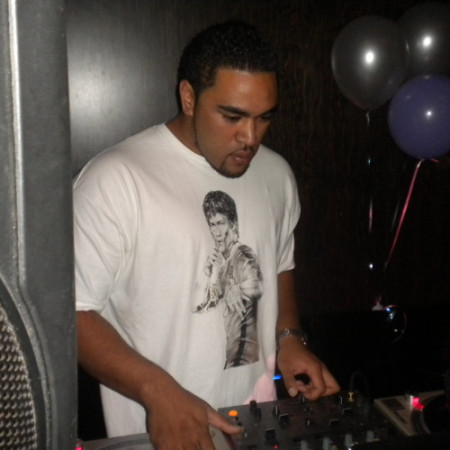 dj v_2011