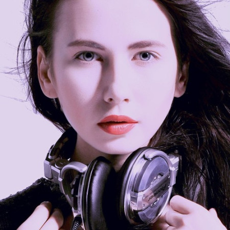 DJ YULIYA