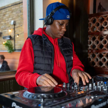 DJ4BLUE