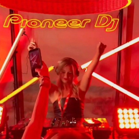 DJ Amos