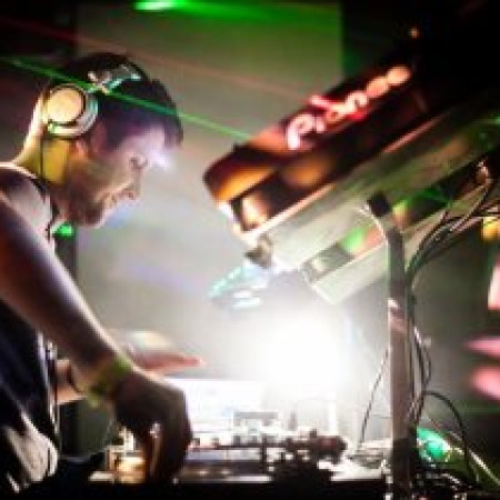 DJ Bastos