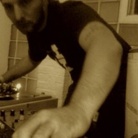 DJ Controlphreakz