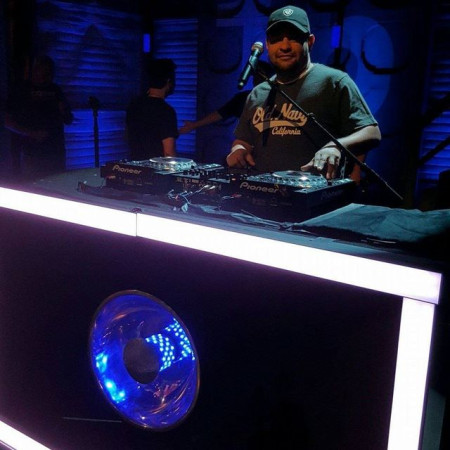 Dj EkSeL