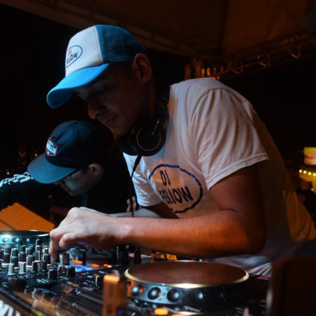 DJ FELLOW  el dj de los 90s