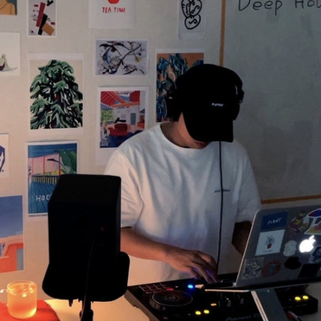 DJ Flying Bird