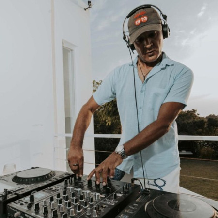 DJ House Foundation