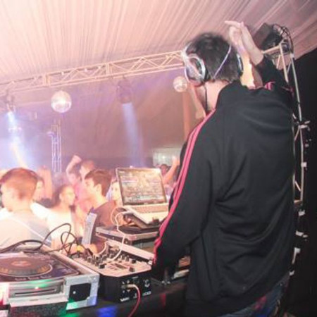 DJ Jonis Delai