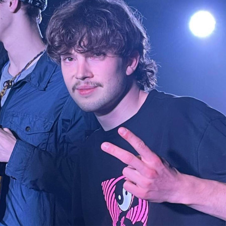 DJ KALAMARIS