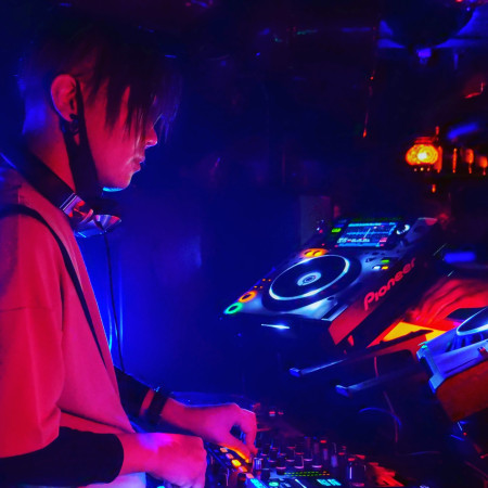 DJ Maco