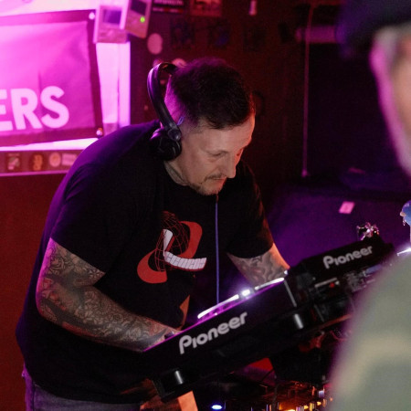 Dj magic touch