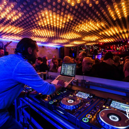 DJ MATHON IN THE IBIZA HOUSE